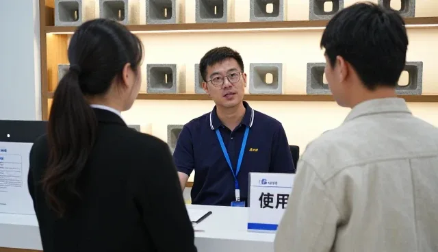 来图定制在复杂场景下的技术性能表现分析